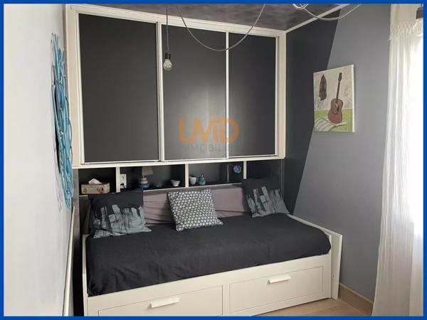 Aveyron Maison 3 chambres, salon, séjour, garage et jardin