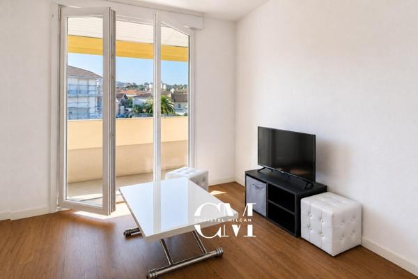 Appartement duplex Talence 2 pièces 32 m2 balcon, piscine et parking