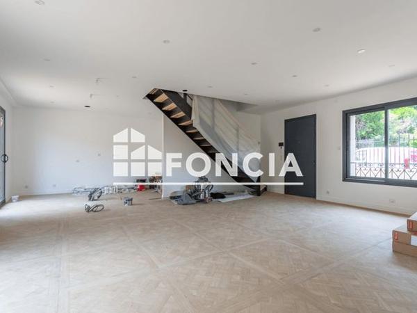 À vendre Maison 4 pièces 143.67 m² - Bourg-la-reine 92340