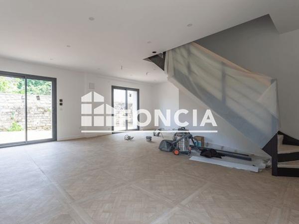 À vendre Maison 4 pièces 143.67 m² - Bourg-la-reine 92340