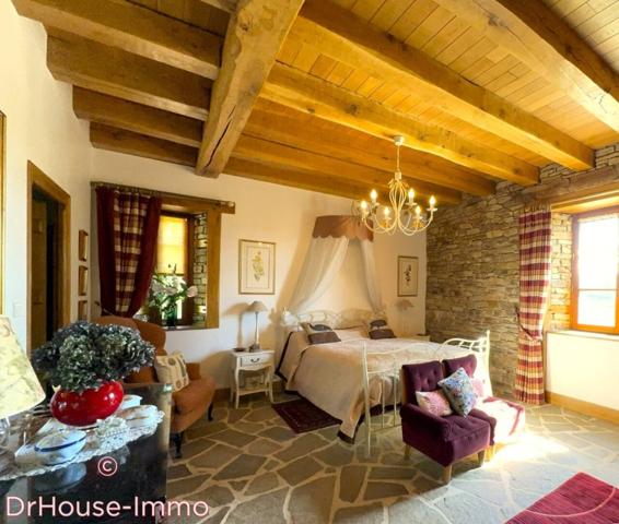 Maison à vendre 7 pièces de 280 m²