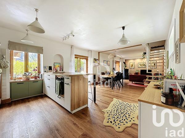 Maison à vendre 6 pièces 153 m² Doussard