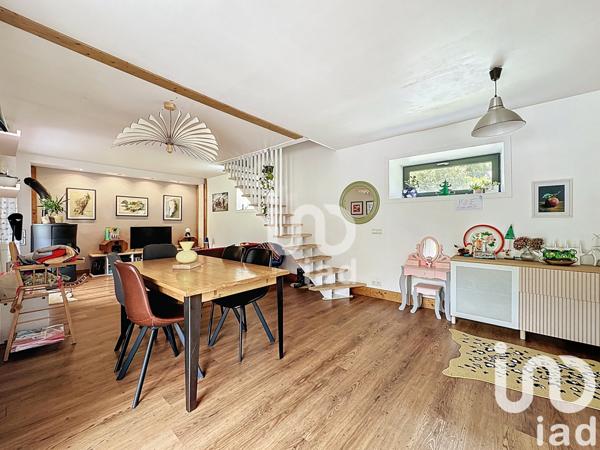 Maison à vendre 6 pièces 153 m² Doussard