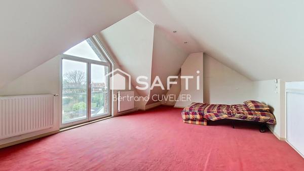 Immeuble 172 m² avec local commercial 104 m² à Quesnoy-sur-Deûle