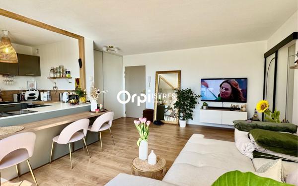 Appartement à vendre    3 pièces •  Istres