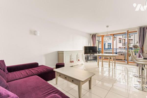 appartement T4 balcons garage