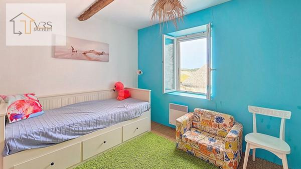 EXCLUSIVITÉ PEYRIAC-DE-MER - CHARMANTE MAISON DE VILLAGE T4 ENTIEREMENT RENOVÉE