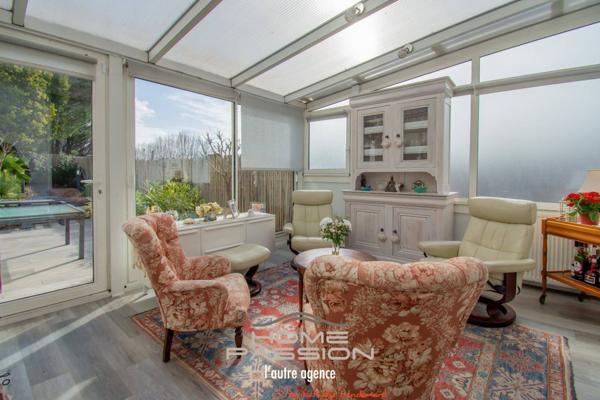 ROYAN CENTRE VILLE - MAISON DE VILLE AUX 2 APPRTEMENTS