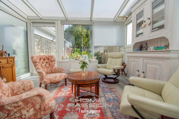 ROYAN CENTRE VILLE - MAISON DE VILLE AUX 2 APPRTEMENTS