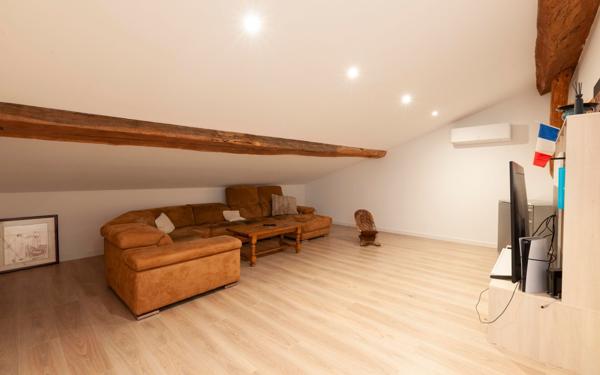 Maison à vendre    4 pièces • 155 m2 Mont-de-Marsan