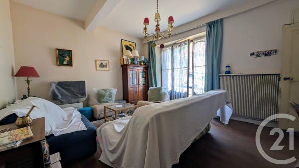 Immeuble à vendre  272,75 m2 CORPS - 38