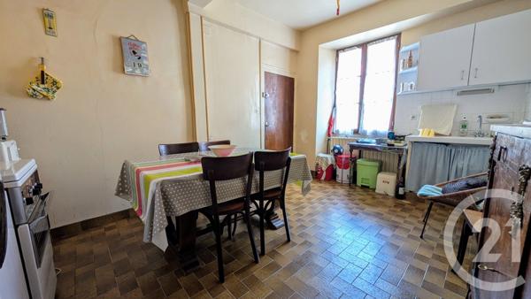 Immeuble à vendre  272,75 m2 CORPS - 38