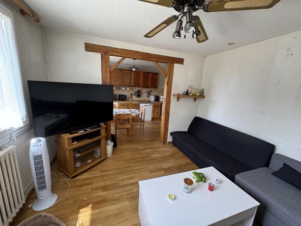 Le Thillay (95500) Ensemble de 3 Apt sur 2 Maisons