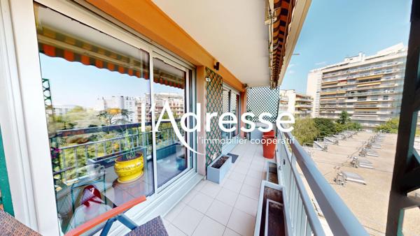 Grand 2P / 1 chambre ouvert sur balcon 8m² - SANS vis-à-vis - 75012
