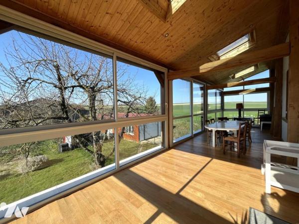 MONTCETZ-LONGEVAS - Maison Type 8 d'env 167m² habitables sur parcelle de 1120m²
