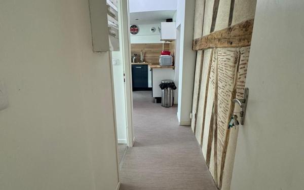 Immeuble à vendre    12 pièces •  Limoges