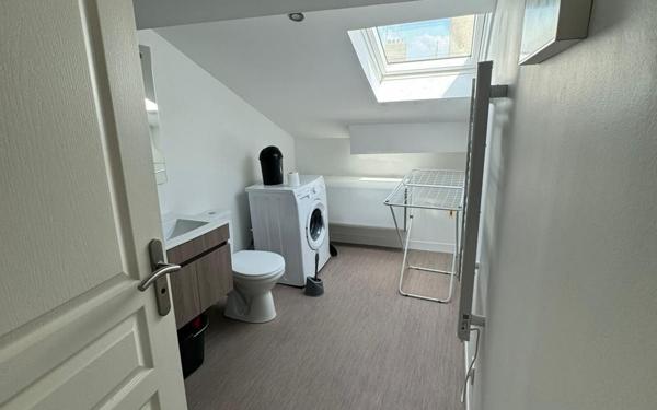 Immeuble à vendre    12 pièces •  Limoges