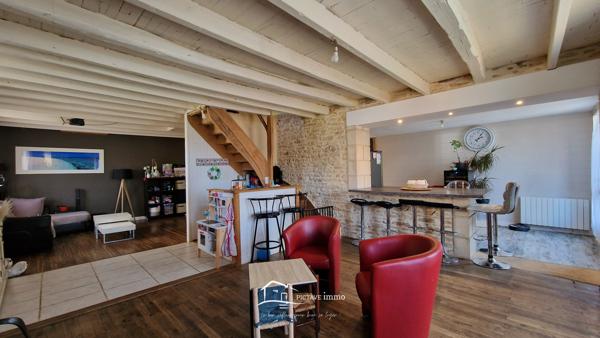 Charmante maison de bourg - 3 chambres - Proche commodités Rouillé (86480)