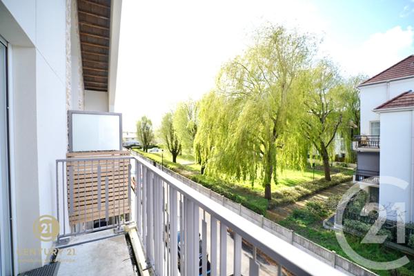 Appartement F4 à vendre  4 pièces - 78,81 m2 SERRIS - 77