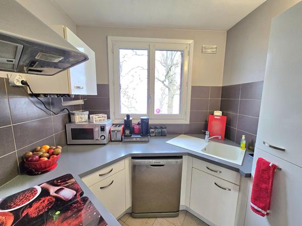 Appartement Livry Gargan 4 pièce(s) 68.68 m2