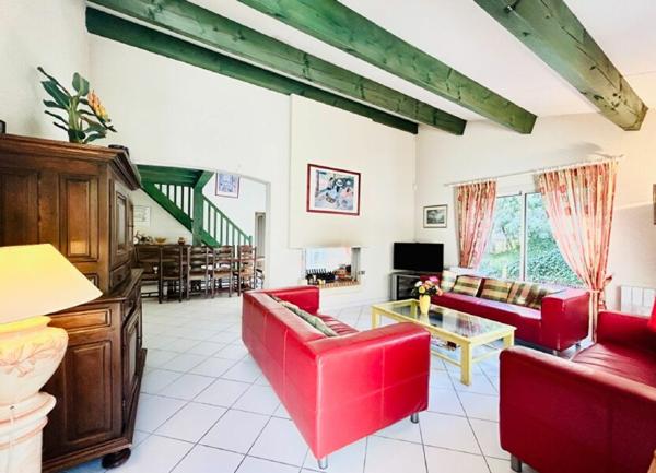 Maison à vendre    6 pièces •  Saint-Georges-d'Oléron