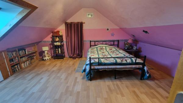 Maison Buchelay de 5 chambres et 615m²