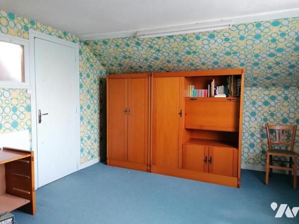 PAVILLON SUR SOUS-SOL