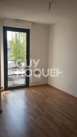 3 pièces de 55.30m² - balcon de 7m² - proche centre ville