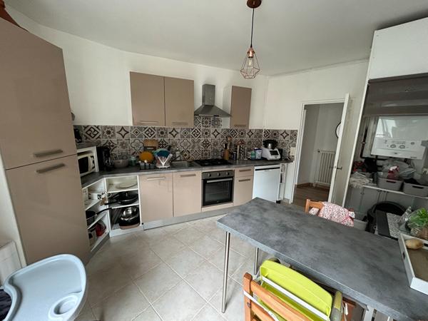 Appartement lumineux et élégant - Rive Gauche de Laval