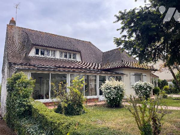 Pavillon sur sous-sol proche de toutes commodités