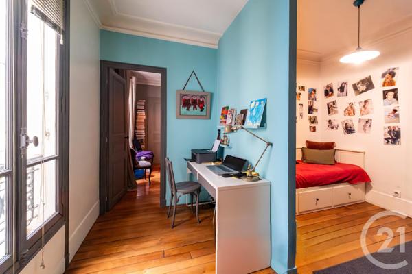 Appartement F4 à vendre  4 pièces - 79 m2 PARIS - 75011