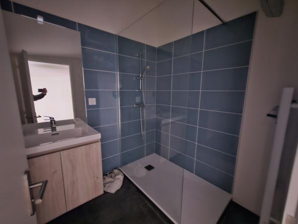 POITIERS Cathédrale, environnement calme pour ce T3 entièrement restauré.