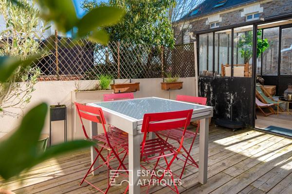 Maison de ville avec terrasse et véranda au coeur des Hauts Pavés