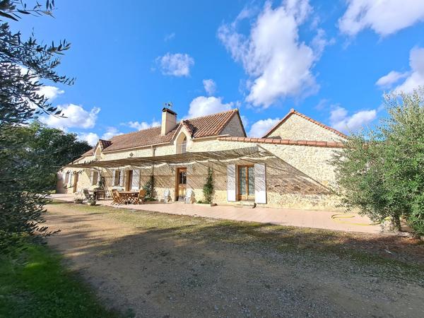Belle Propriété avec Piscine et 6 hectares sur Condom