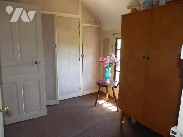 Maison de 112 m² hab env de 3 chambres située proche de toutes commodités.