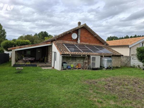 Belle maison atypique en brique de 84 m² hab à PONS à 800m à pied du centre ville 