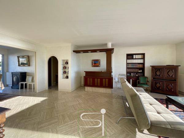 Appartement 4 pièce(s) 3 chambre(s) 115 m²