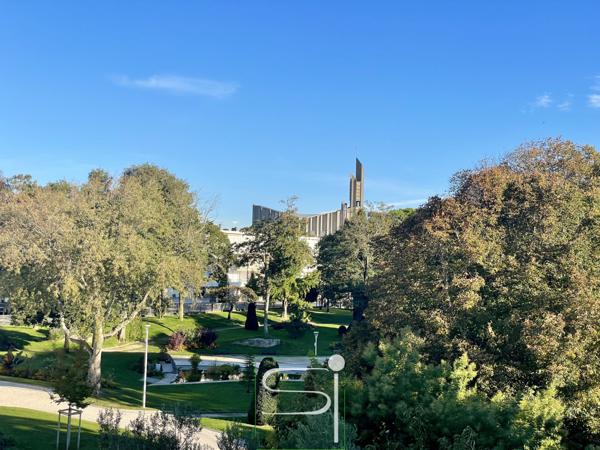 Appartement 4 pièce(s) 3 chambre(s) 115 m²