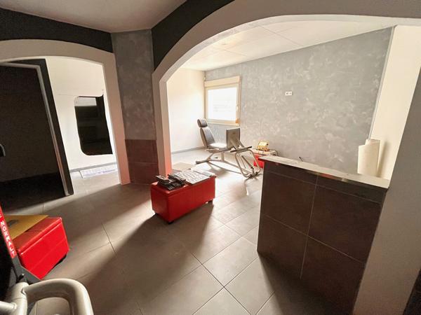 Local commercial Augny 580 m2