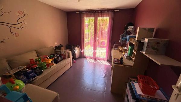 Vente                                                      Maison
                        
                     5 pièces                      116 m2                     à Millau