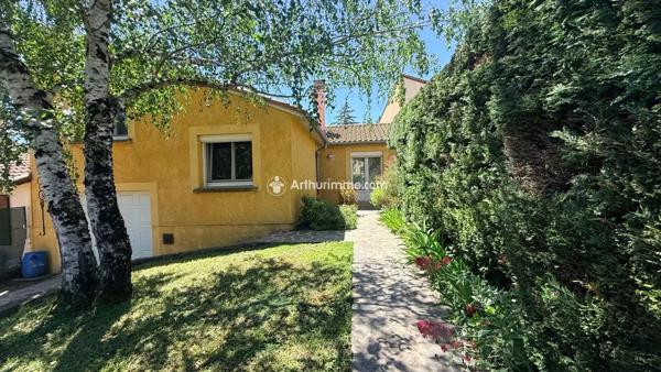 Vente                                                      Maison
                        
                     5 pièces                      116 m2                     à Millau