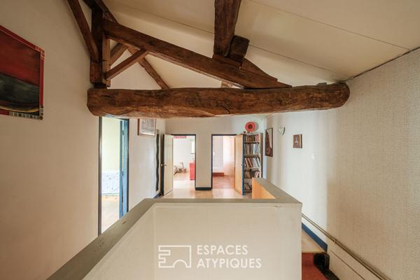 Propriété avec piscine à fort potentiel en pleine nature