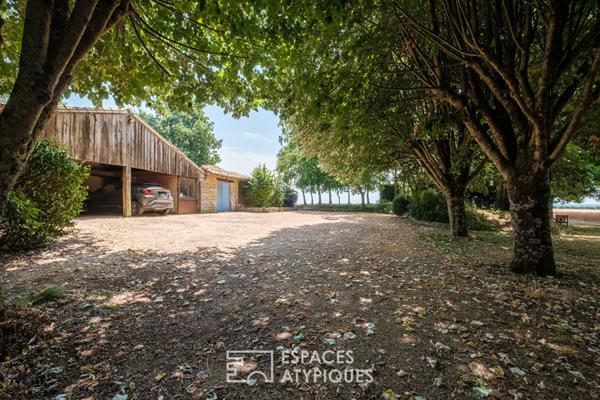 Propriété avec piscine à fort potentiel en pleine nature