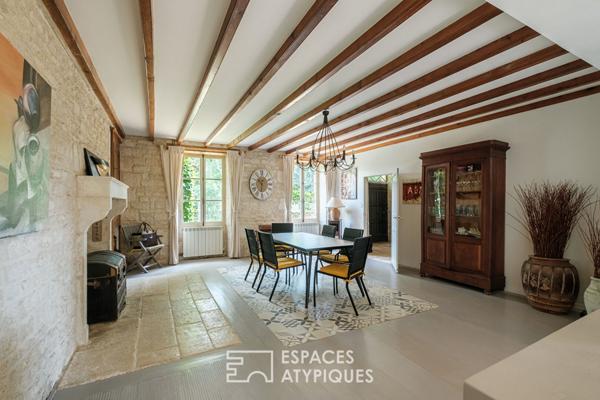 Propriété avec piscine à fort potentiel en pleine nature