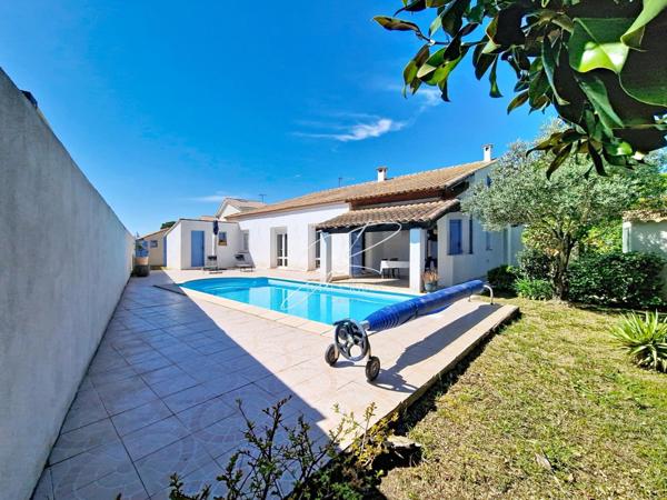 Maison T6 5 chambres 150 m² piscine