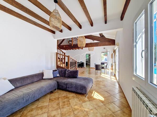 Maison T6 5 chambres 150 m² piscine