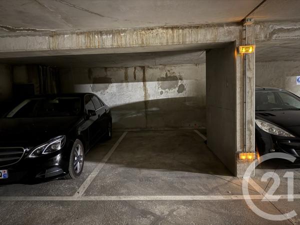 Parking à vendre  10 m2 VILLEJUIF - 94