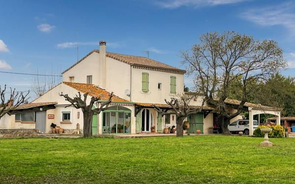 Maison à vendre    5 pièces •  Béziers