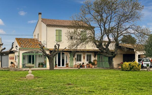 Maison à vendre    5 pièces •  Béziers