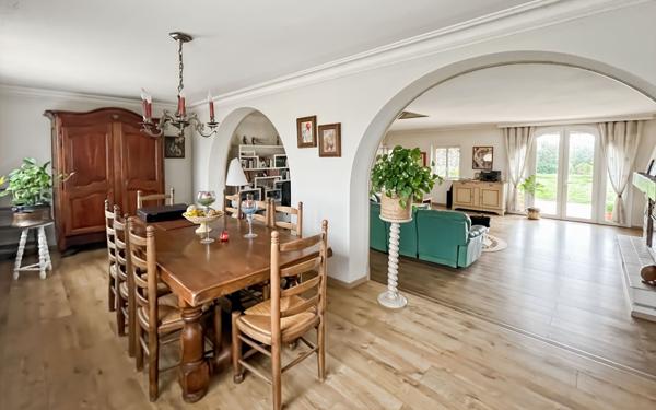 Maison à vendre    5 pièces •  Béziers